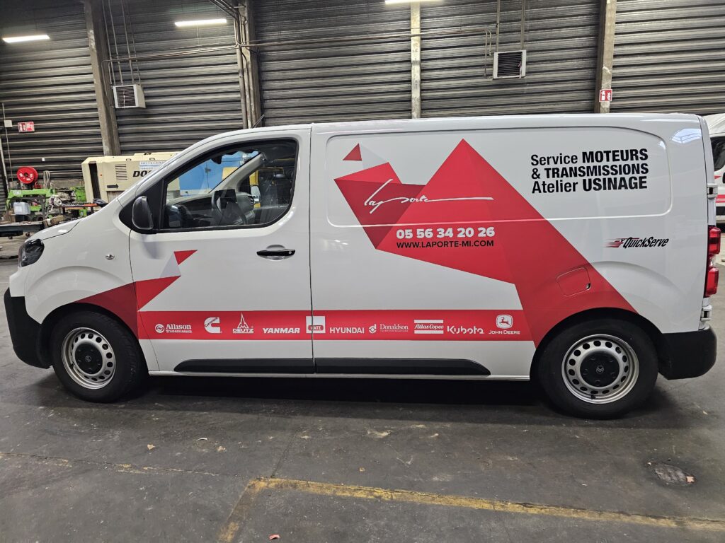 Flocage véhicule camion entreprise Bordeaux