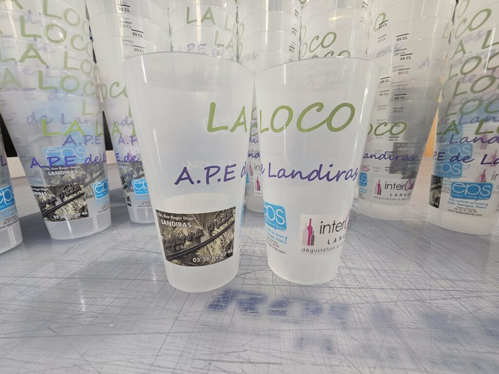 Gobelets ecocup réutilisables personnalisés publicité locale Landiras Bordeaux